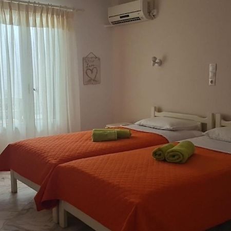 Irene Rooms Naousa Parou Екстер'єр фото
