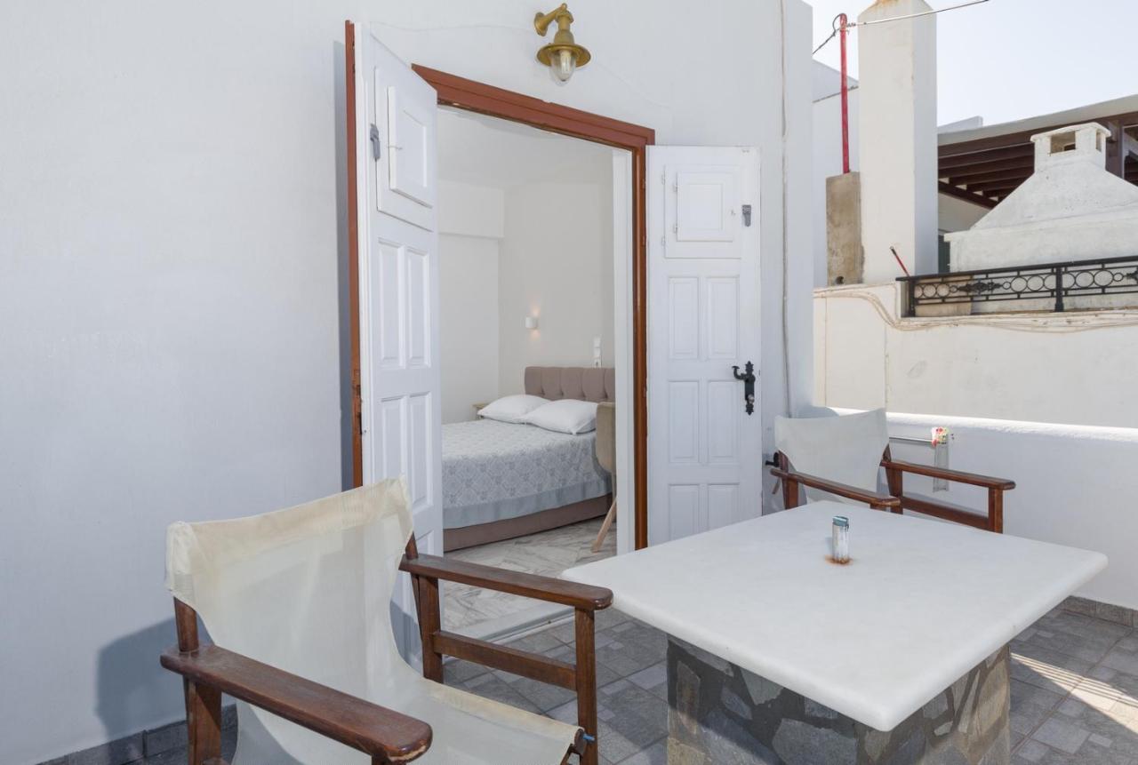 Irene Rooms Naousa Parou Екстер'єр фото