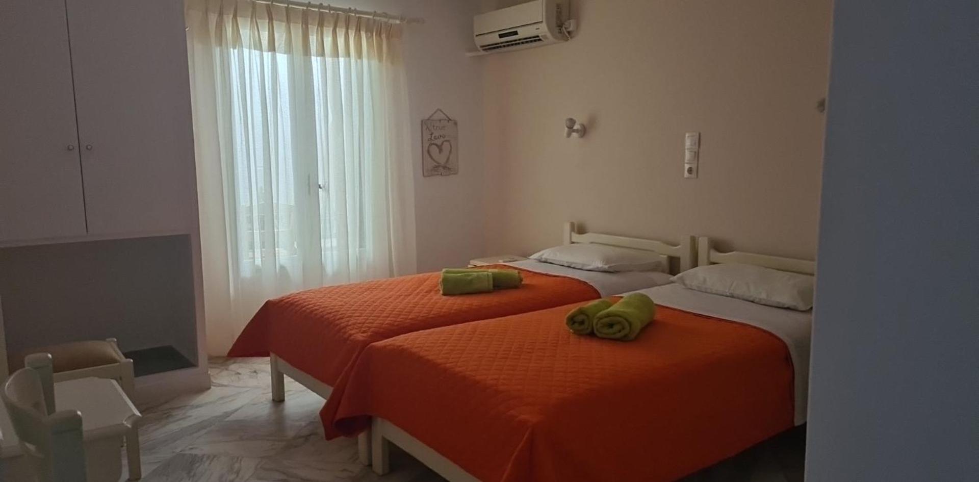 Irene Rooms Naousa Parou Екстер'єр фото