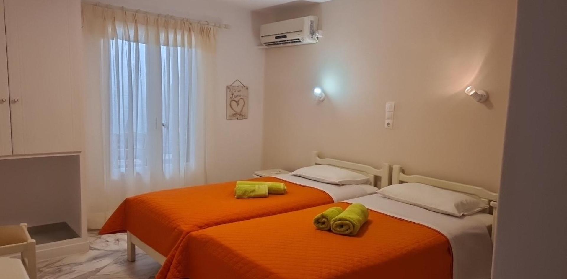 Irene Rooms Naousa Parou Екстер'єр фото